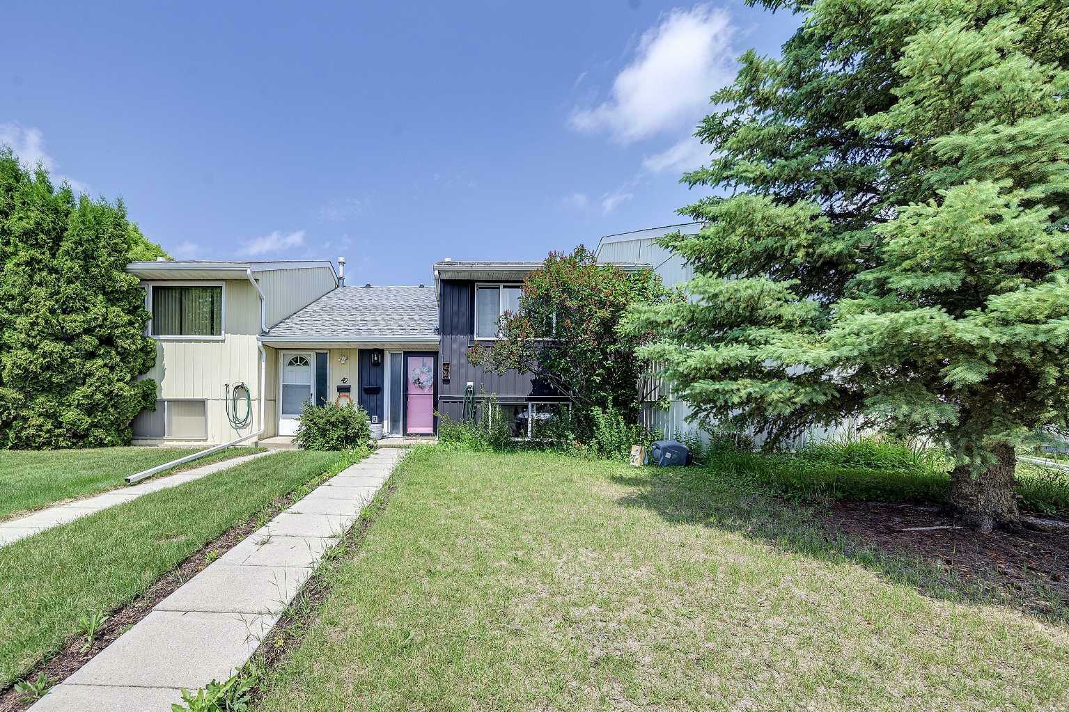 Photo de la propriété: 44 Whiteside Crescent AB T4N 5Z1