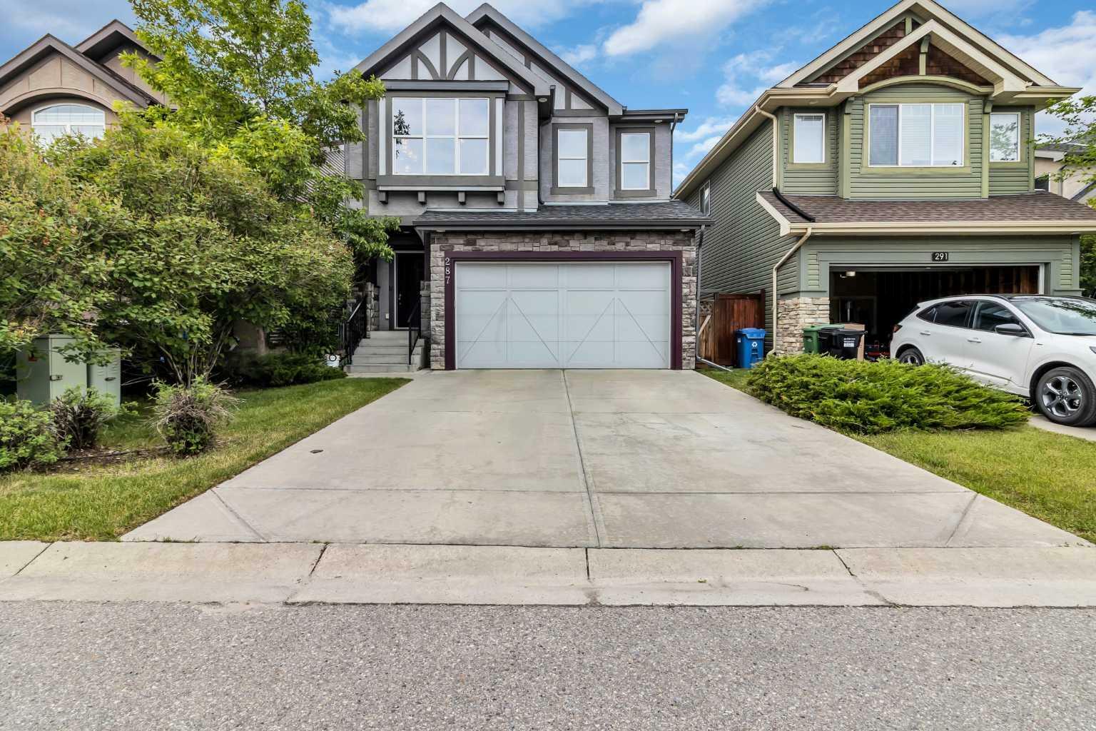 Property Photo: 287 Aspen Hills Close SW AB T3H 0C7