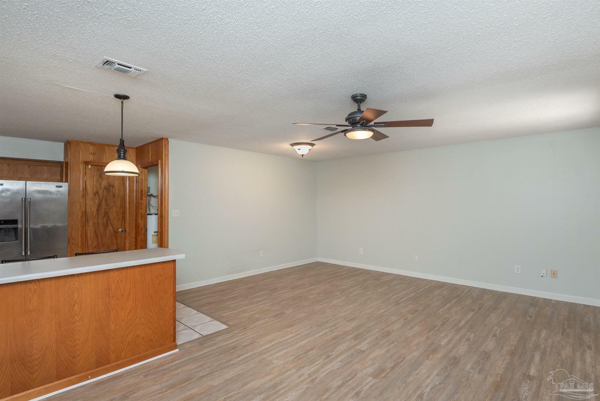 Property Photo: 7026 Balboa Dr FL 32526
