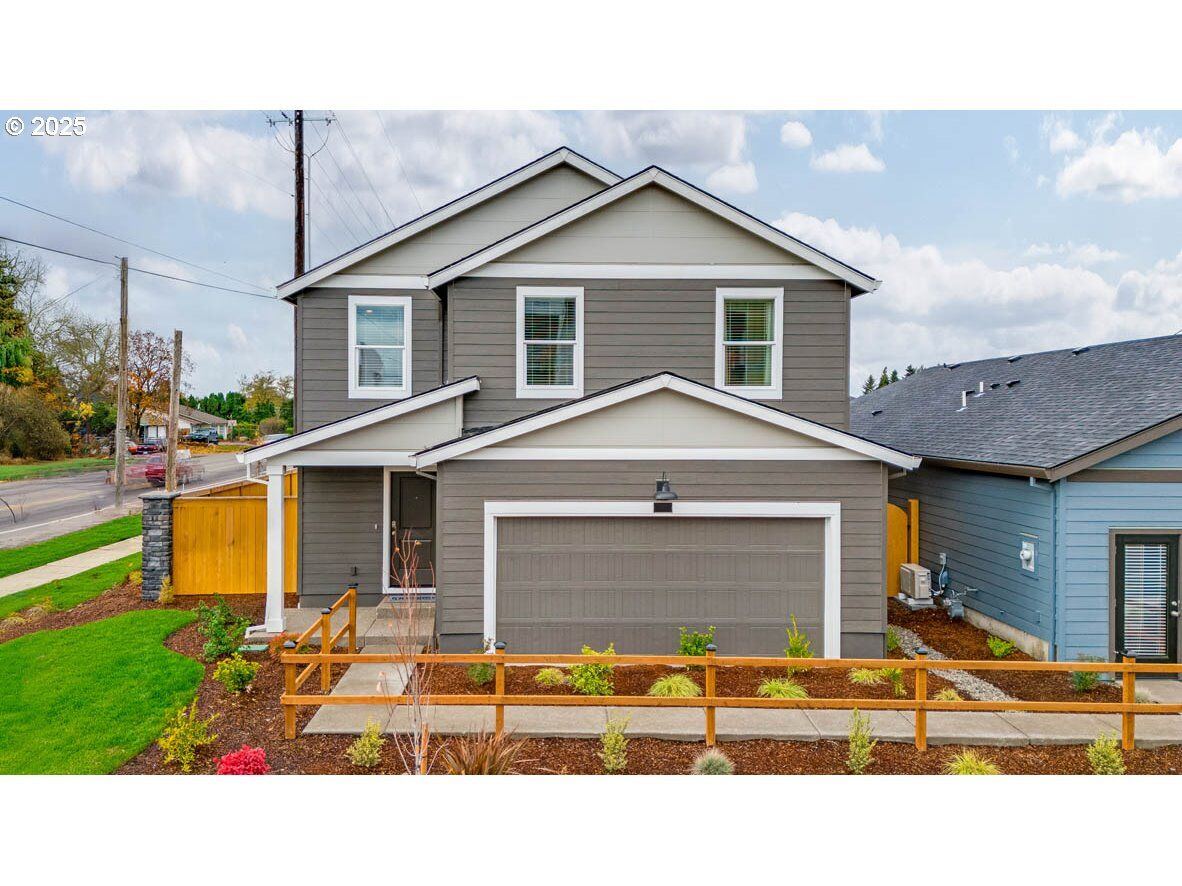 Property Photo:  283 Stella St  OR 97301 