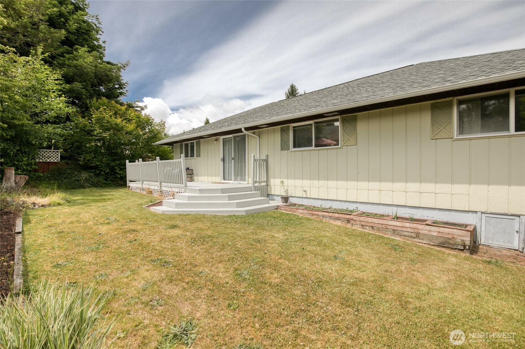 Property Photo: 218 Holly Lane WA 98537