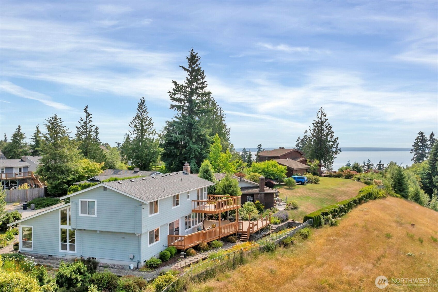 Property Photo: 14007 65th Place W WA 98026