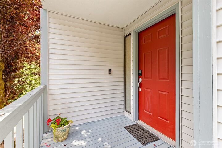 Property Photo: 11323 101st Place NE WA 98033