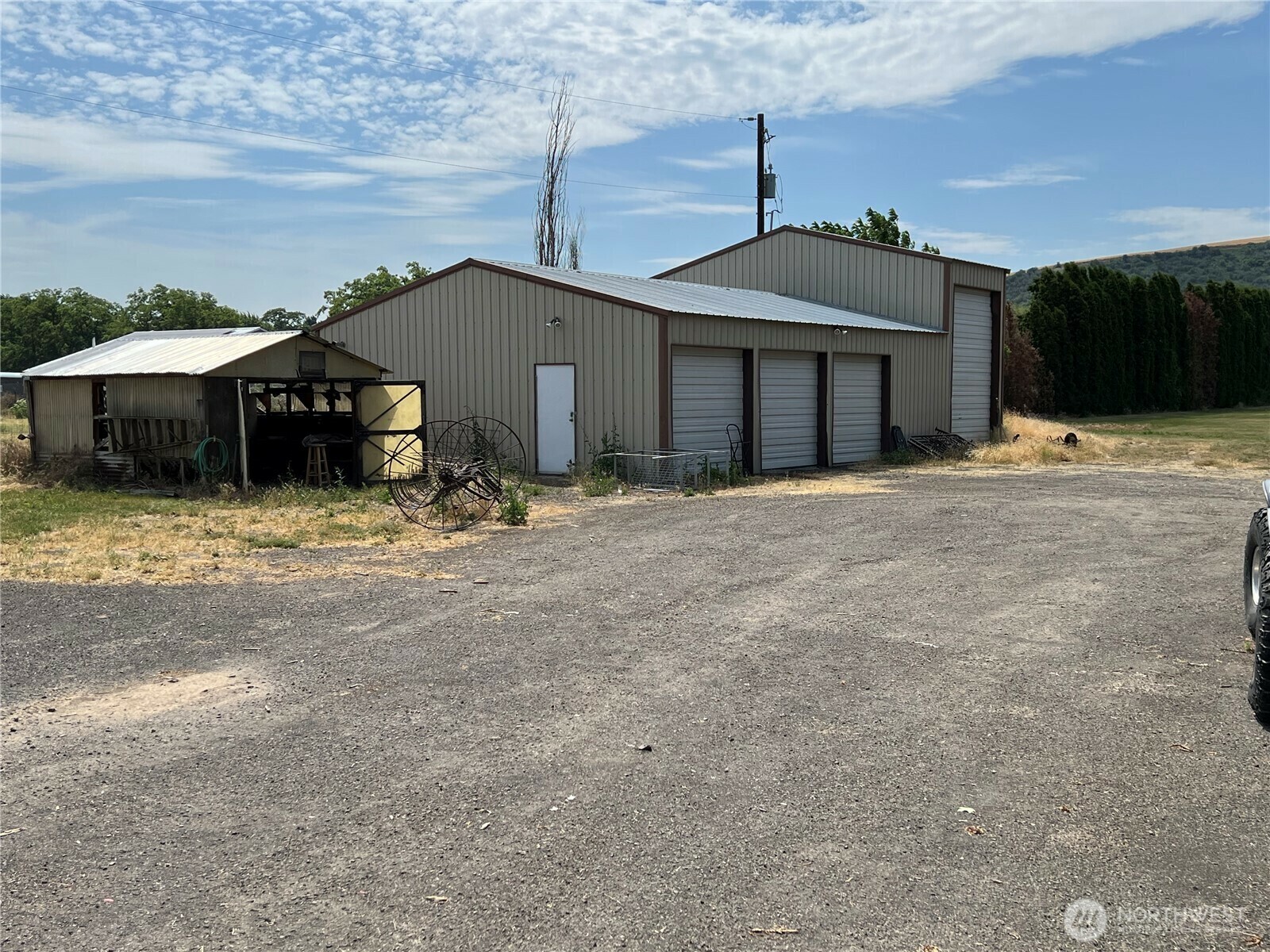 Property Photo:  16638 E Highway 124  WA 99361 