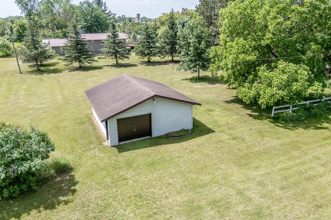 Property Photo: E9705 County Road I WI 54929-9581