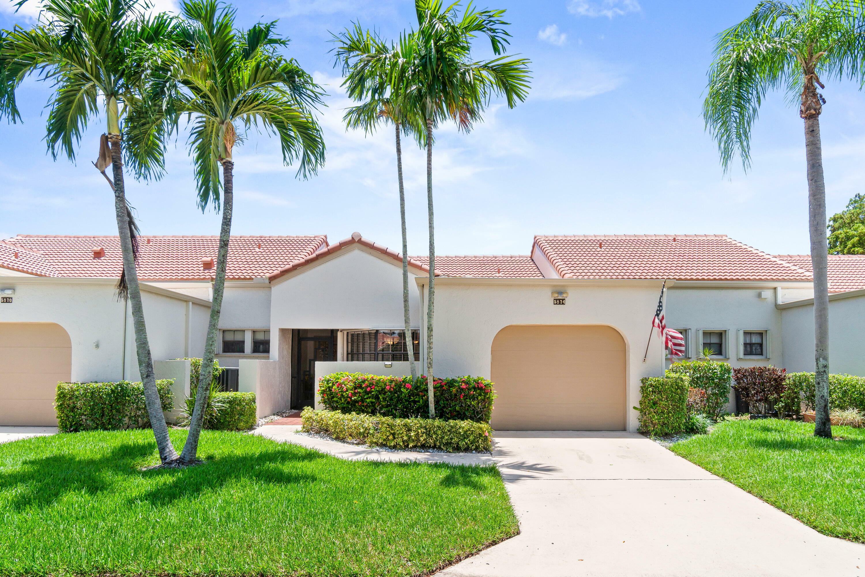 Property Photo: 5874 Parkwalk Circle W FL 33472