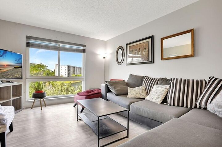 2216 N Cypress Bend Drive 501  Pompano Beach FL 33069 photo
