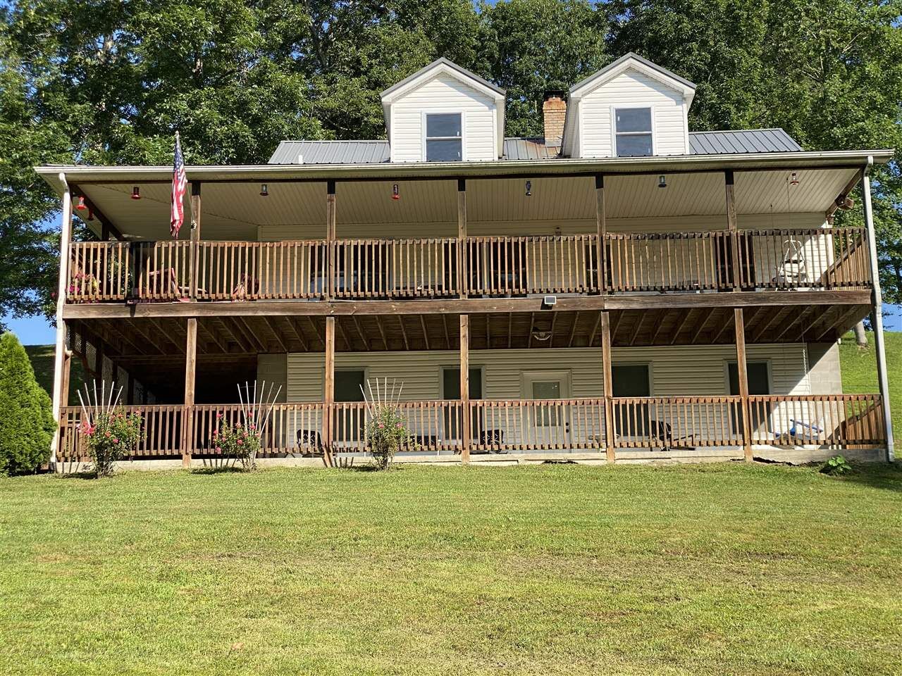 Property Photo:  5824 Macon Kessinger Road  KY 42729 