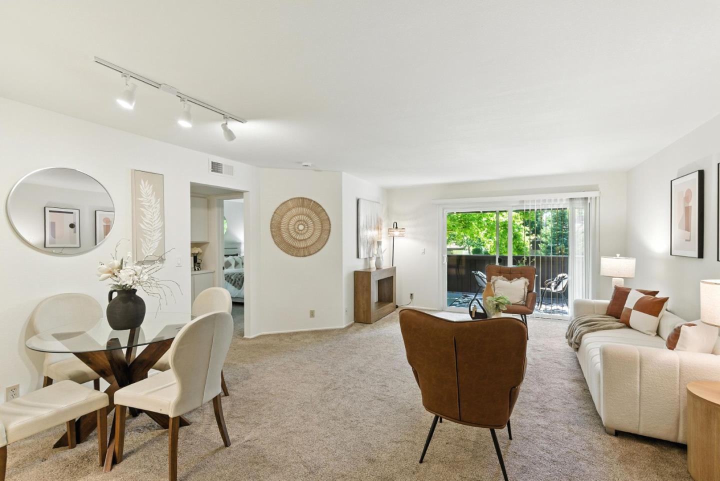 Property Photo: 1001 East Evelyn Terrace 110 CA 94086