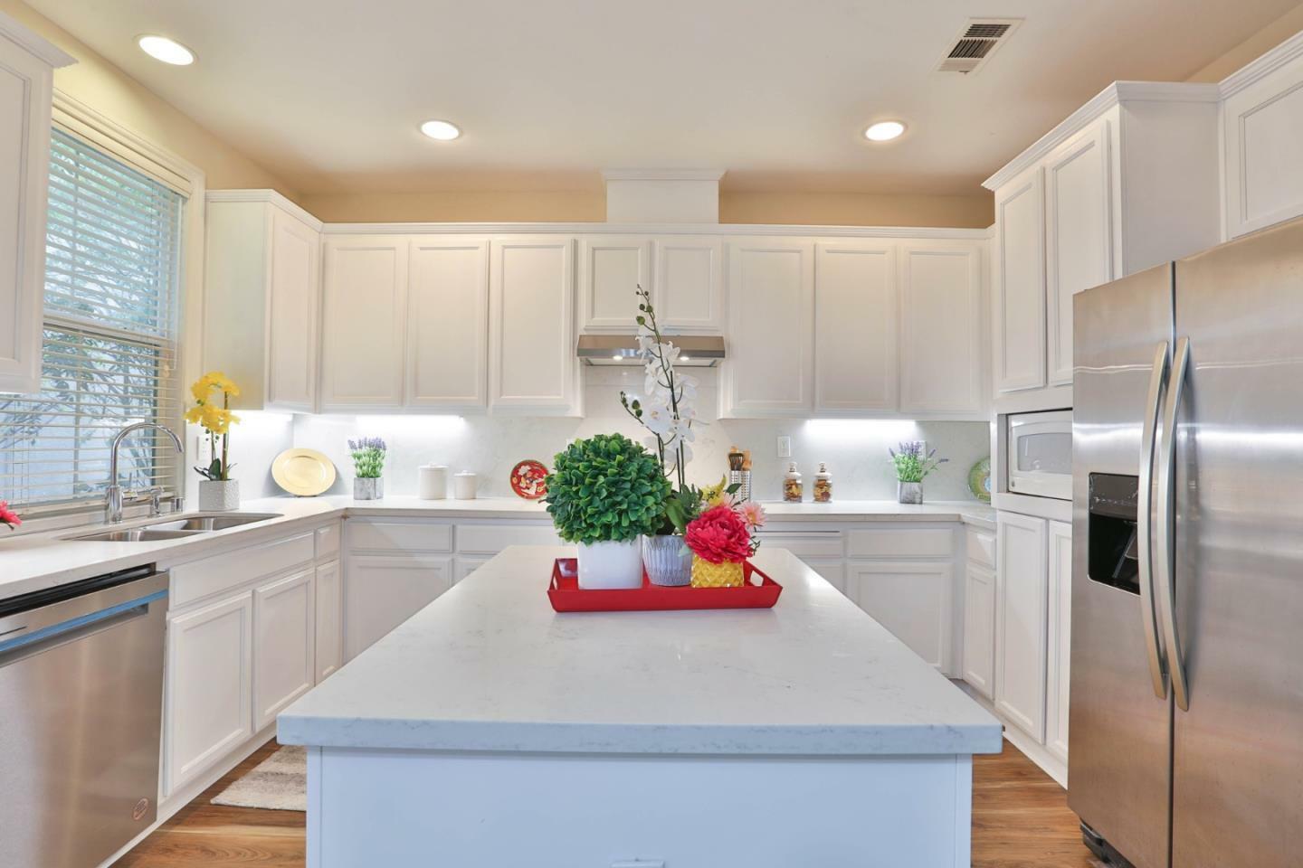 Property Photo:  1051 West Iowa Avenue  CA 94086 