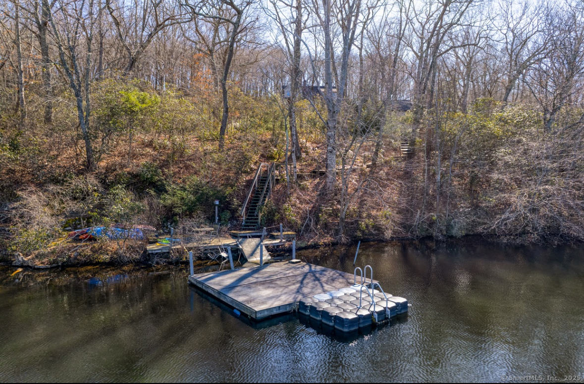 Property Photo:  121 Blood Street  CT 06371 