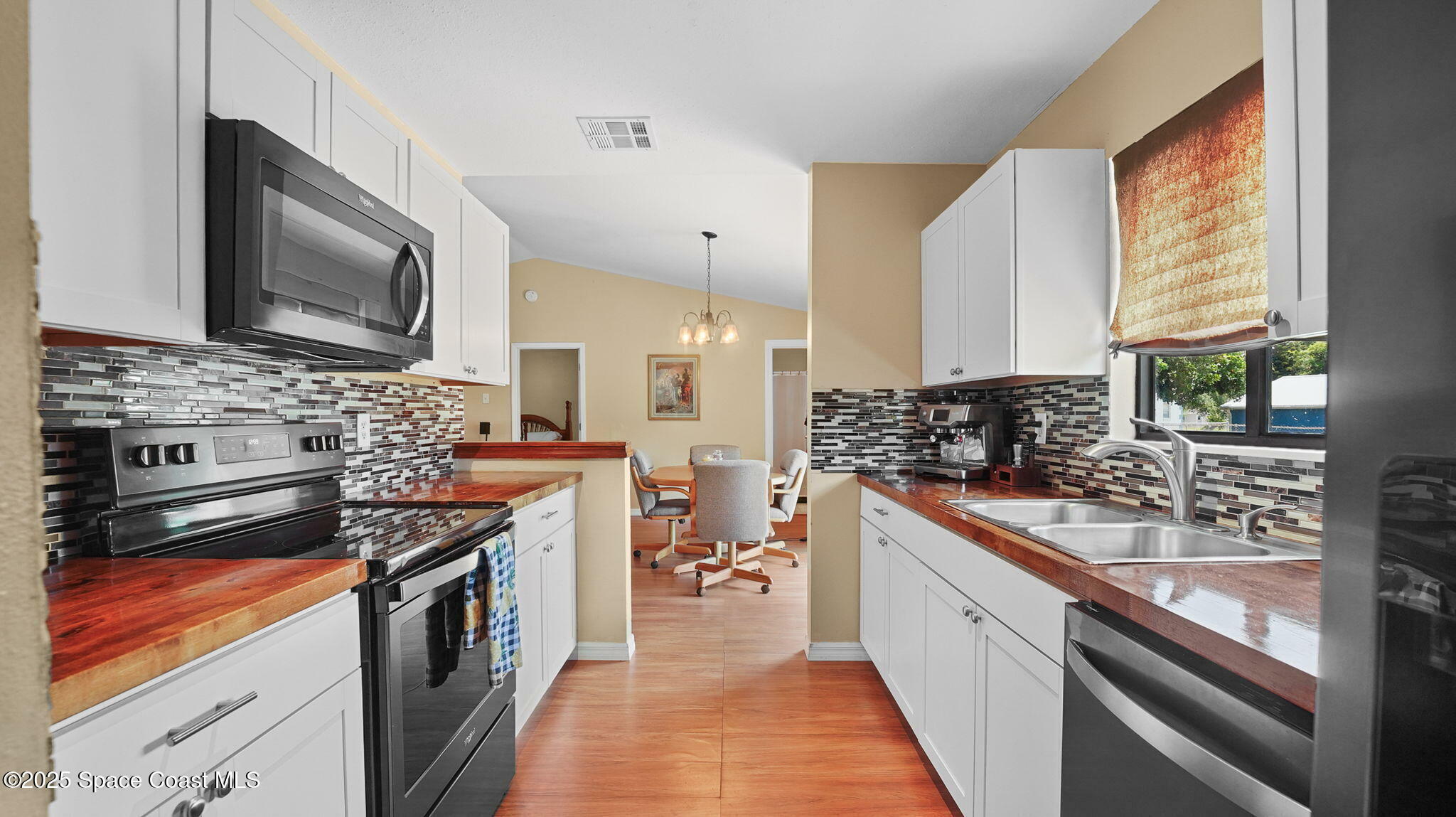 Property Photo: 219 Fecco Street FL 32927