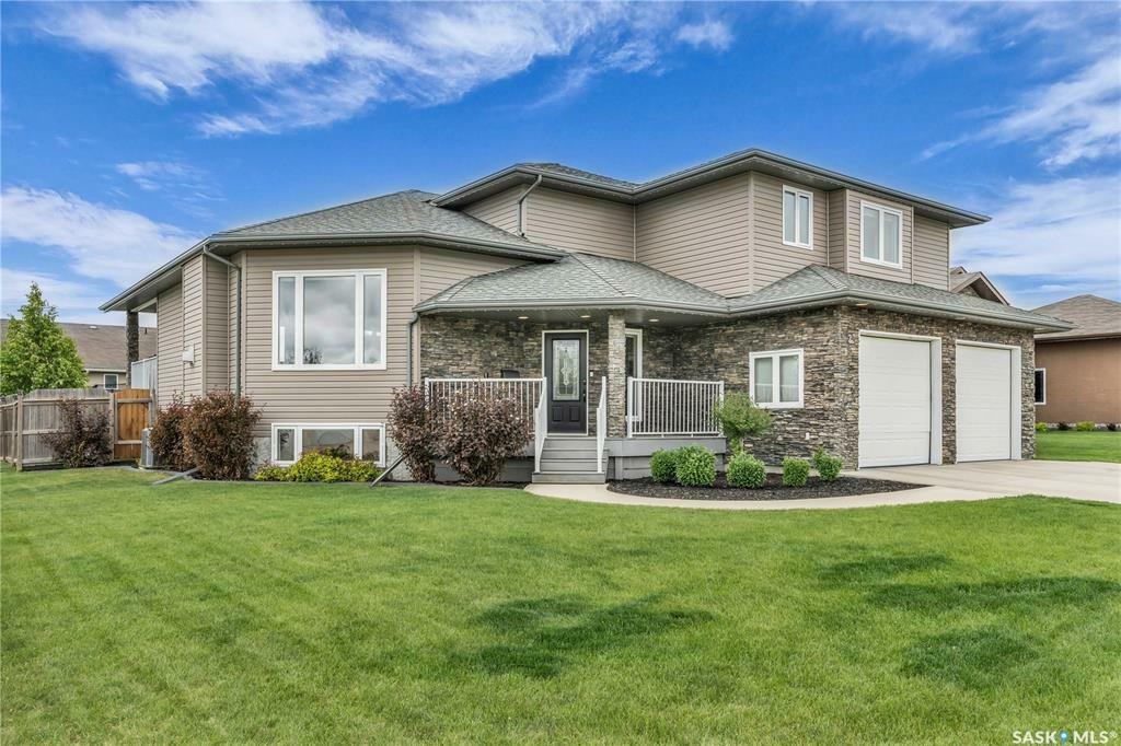 Property Photo:  2 Fouhse Drive  SK S0K 2A0 