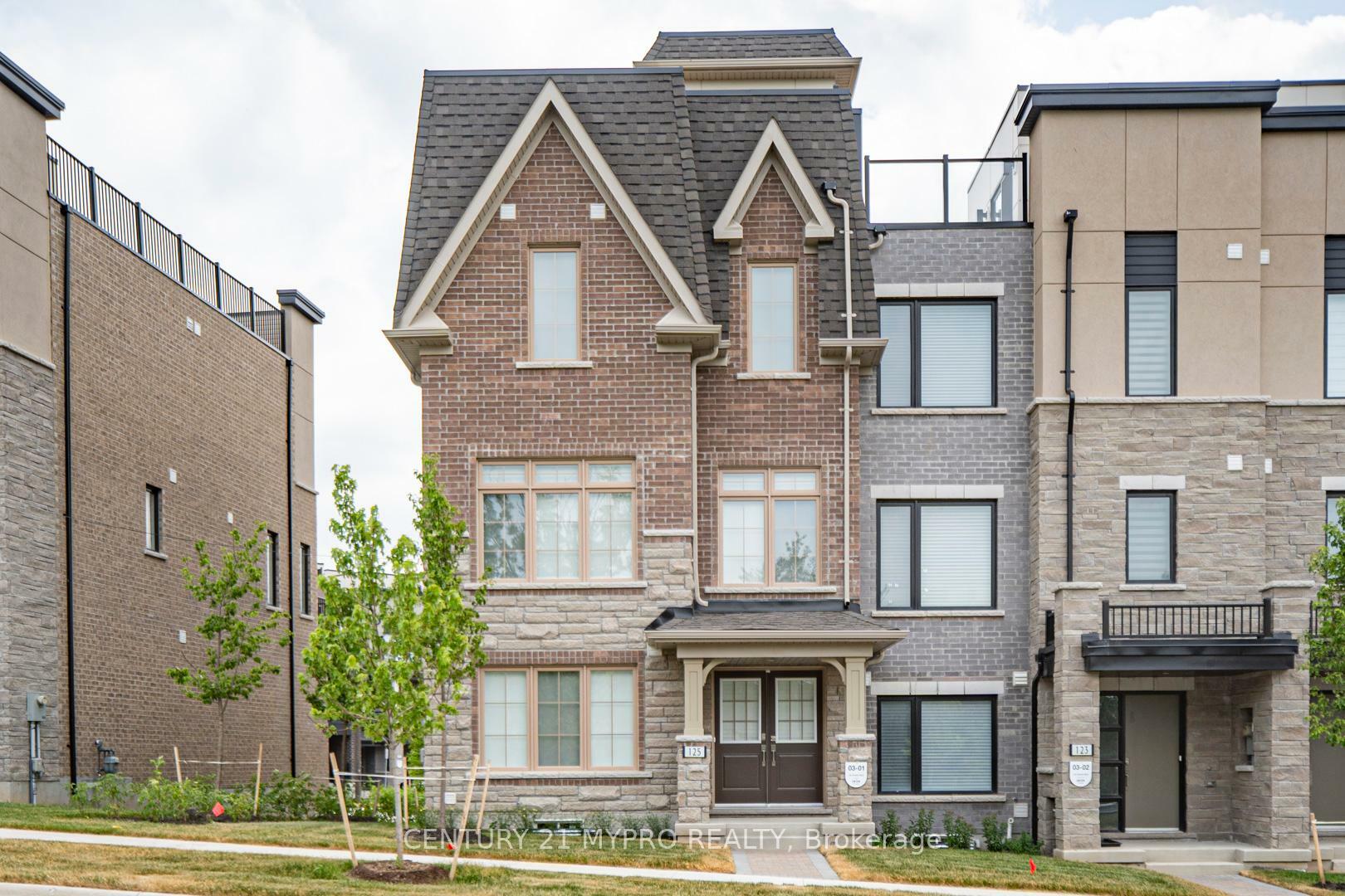 Property Photo:  125 Yorkton Boulevard  ON L6C 3L7 