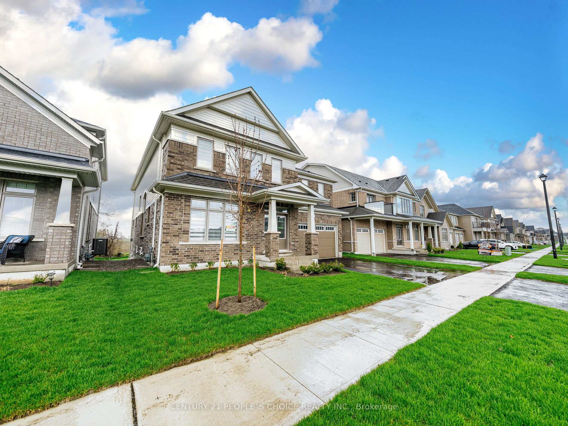 Property Photo: 224 Rea Drive ON N1M 0K1