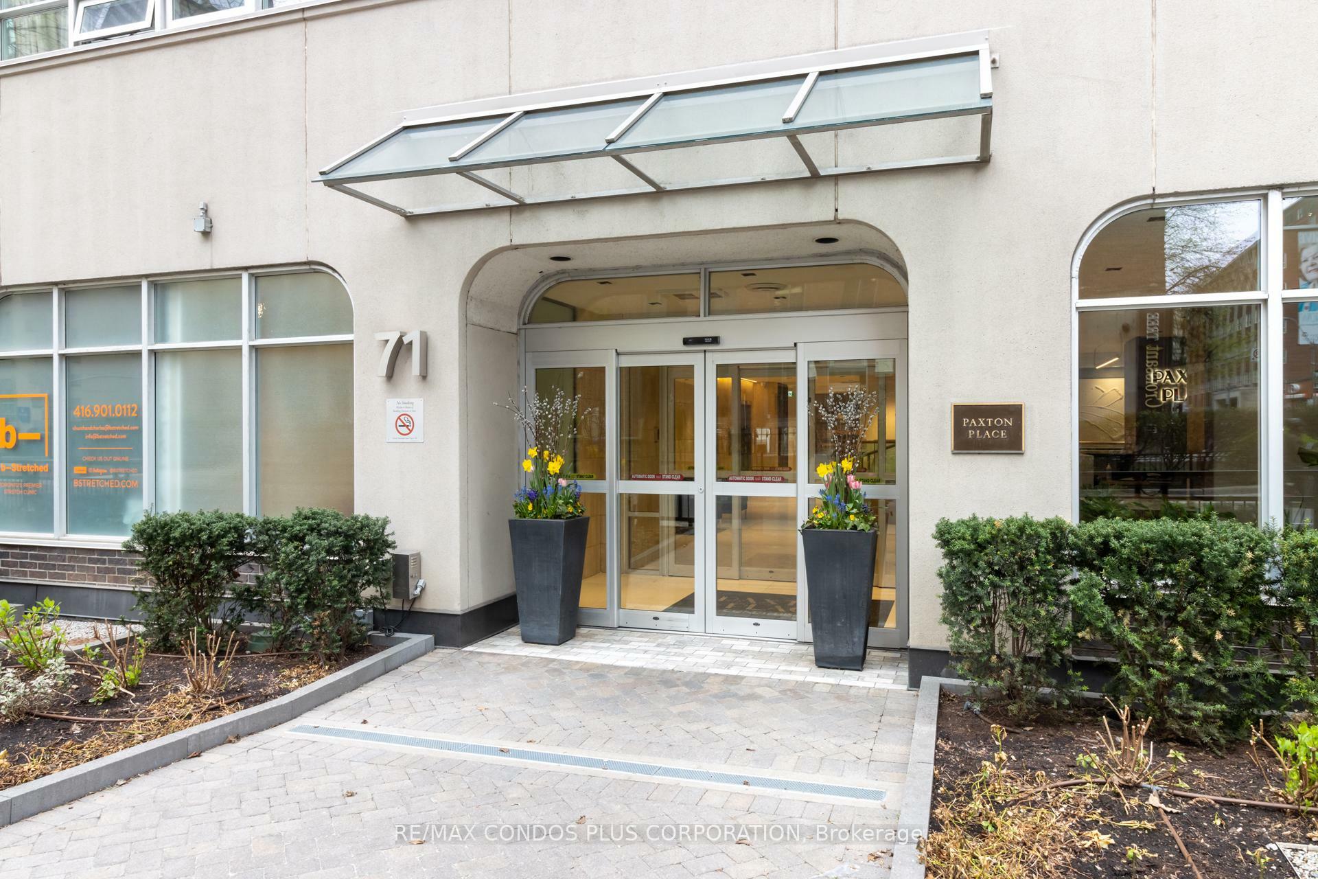 Property Photo: 71 Charles Street E 1401 ON M4Y 2T3