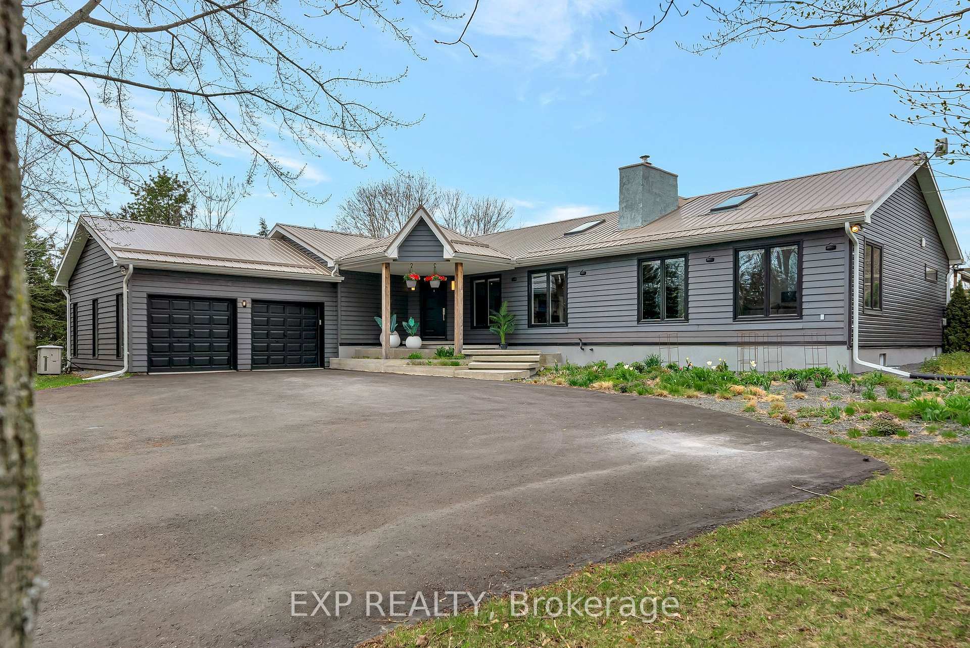 Property Photo: 135 Hiscock Shores Road ON K0K 1L0