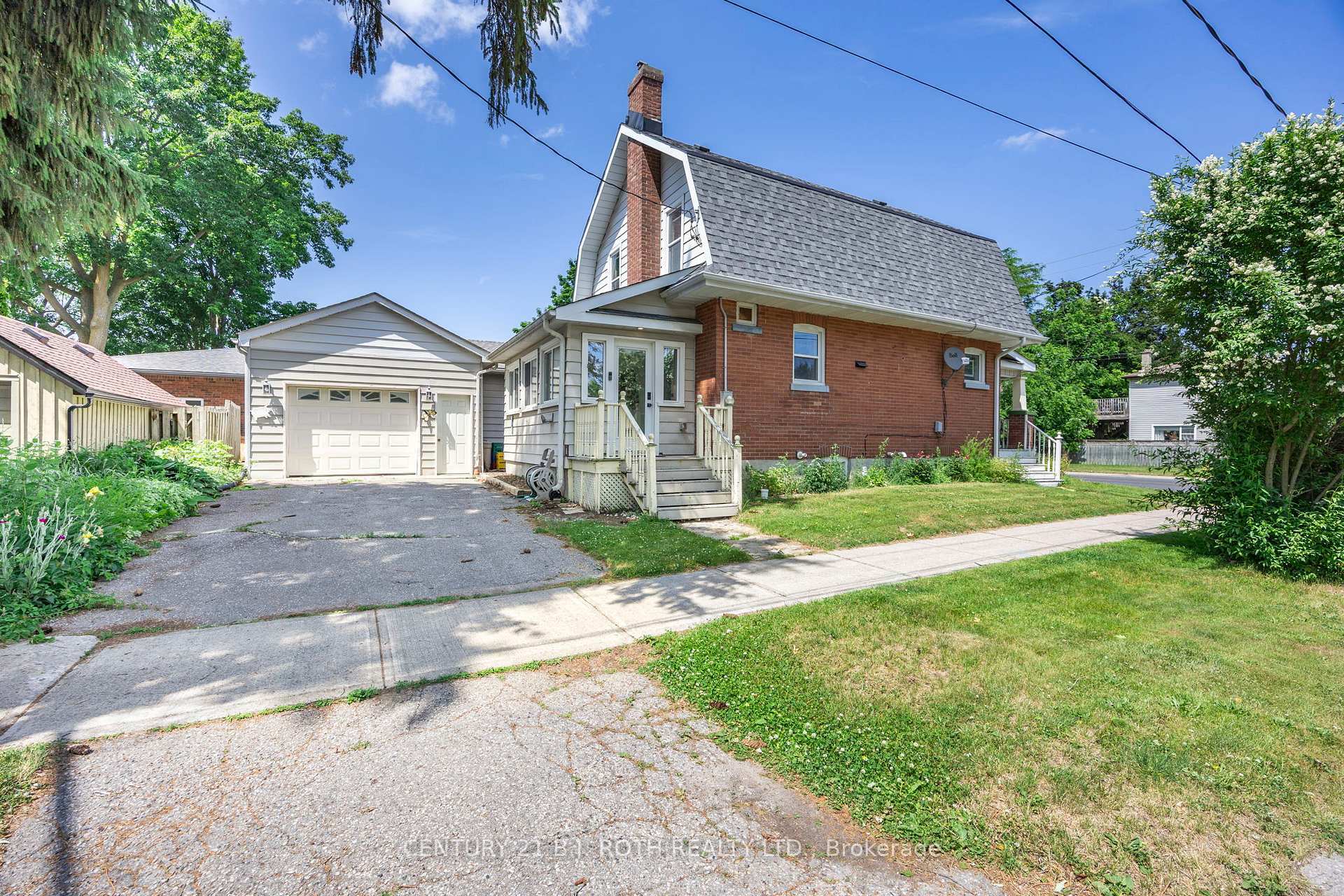 Property Photo: 46 Church Street S ON L9R 1G9