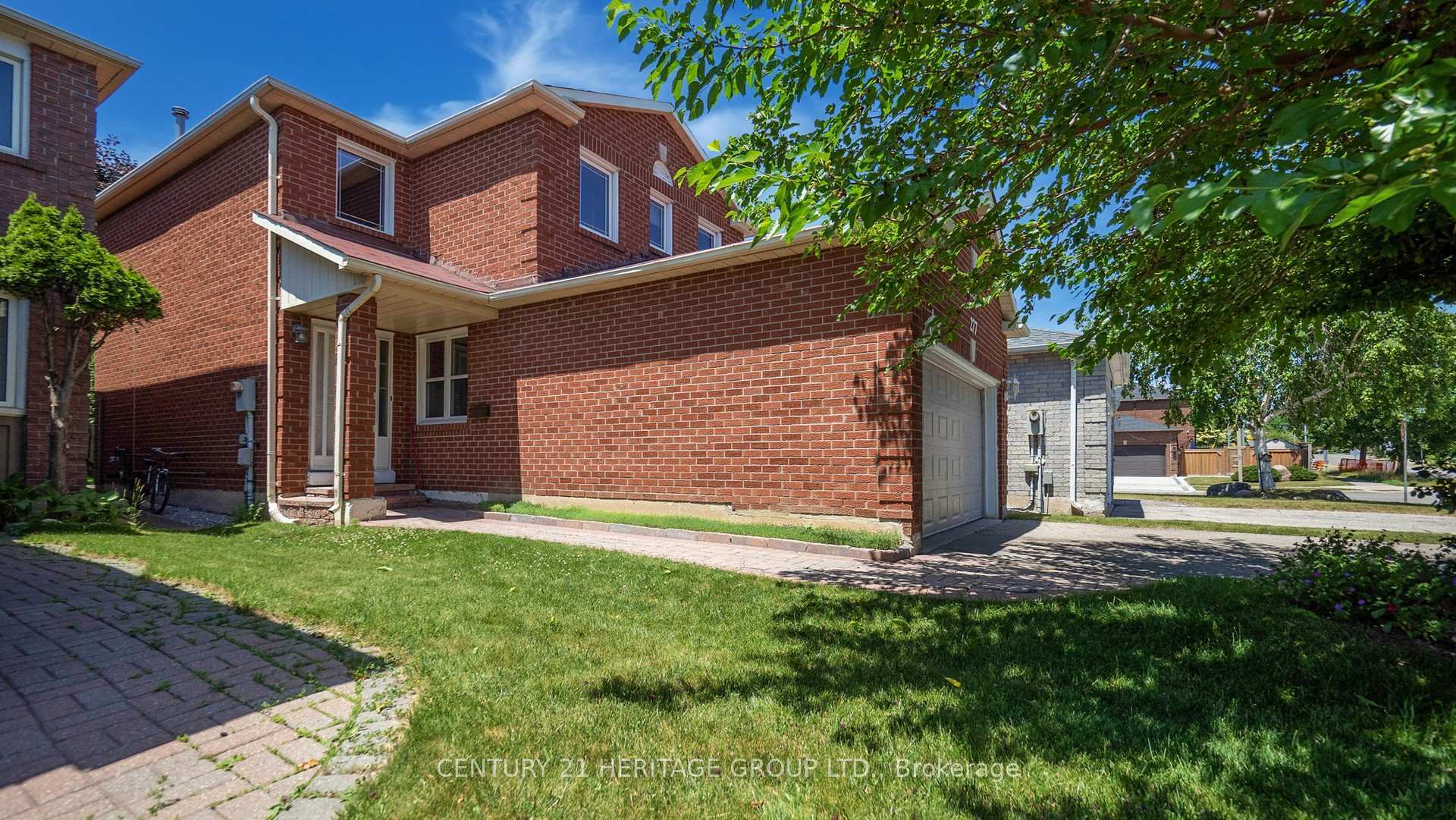 Photo de la propriété: 277 Rosedale Heights Drive ON L4J 6Y8