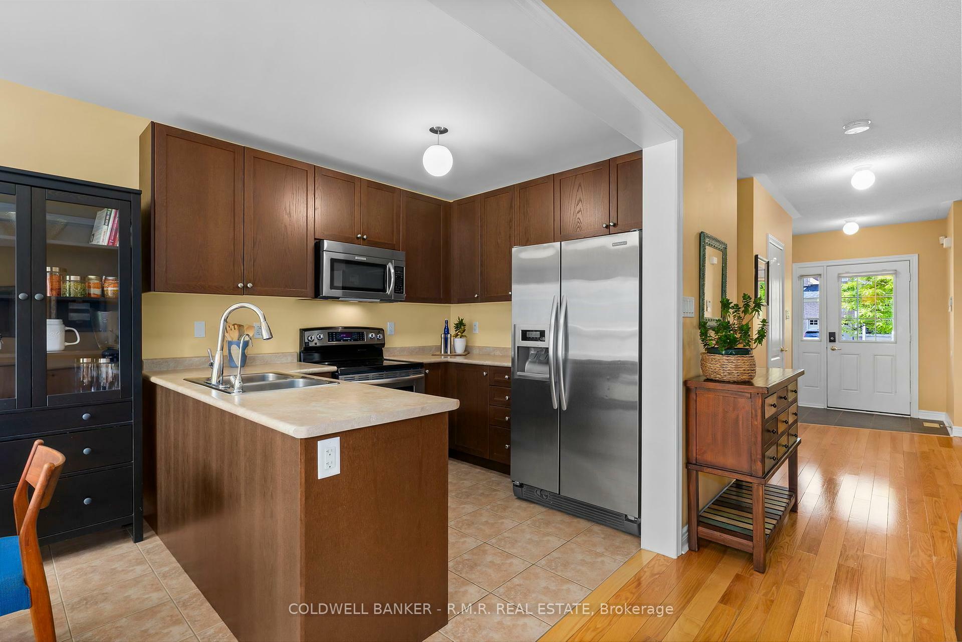 Property Photo: 14 Betula Gate ON L4A 0V2