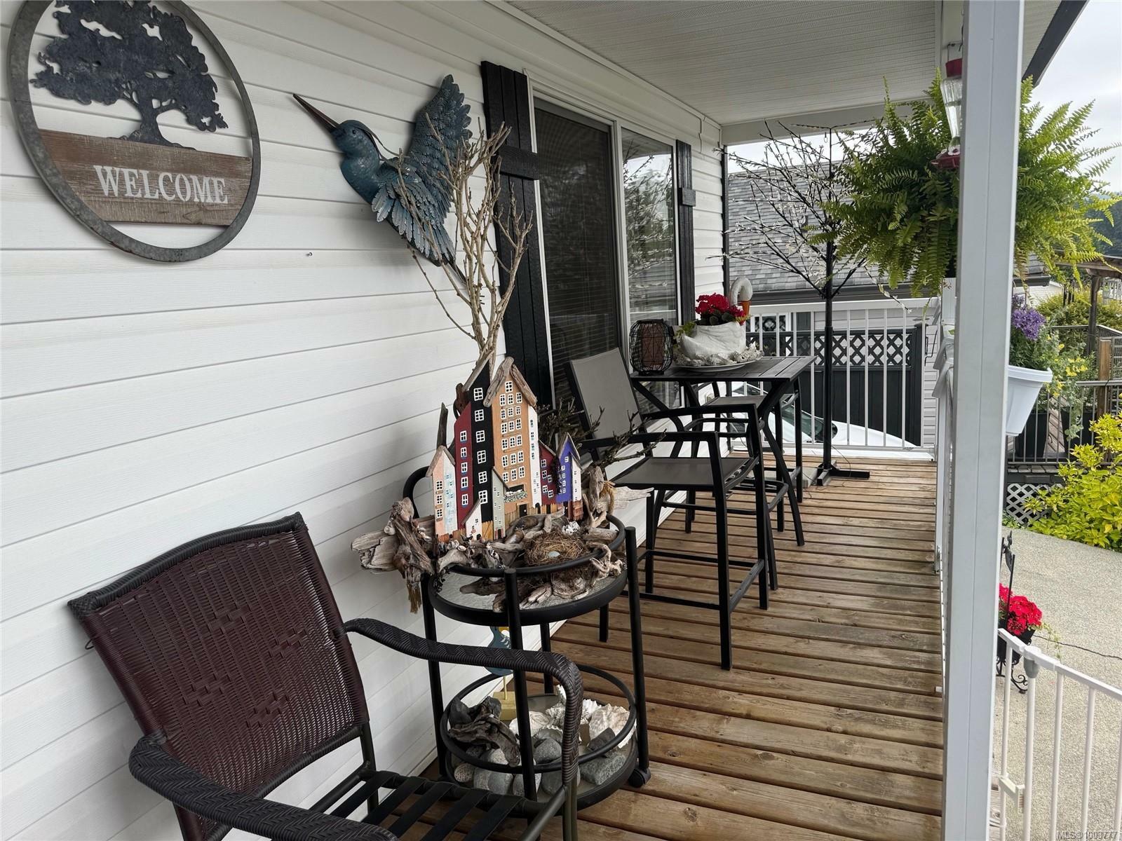 Property Photo: 658 Alderwood Dr 55 BC V9G 1R6