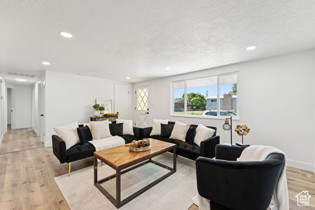 Property Photo: 147 E 1700 S UT 84058