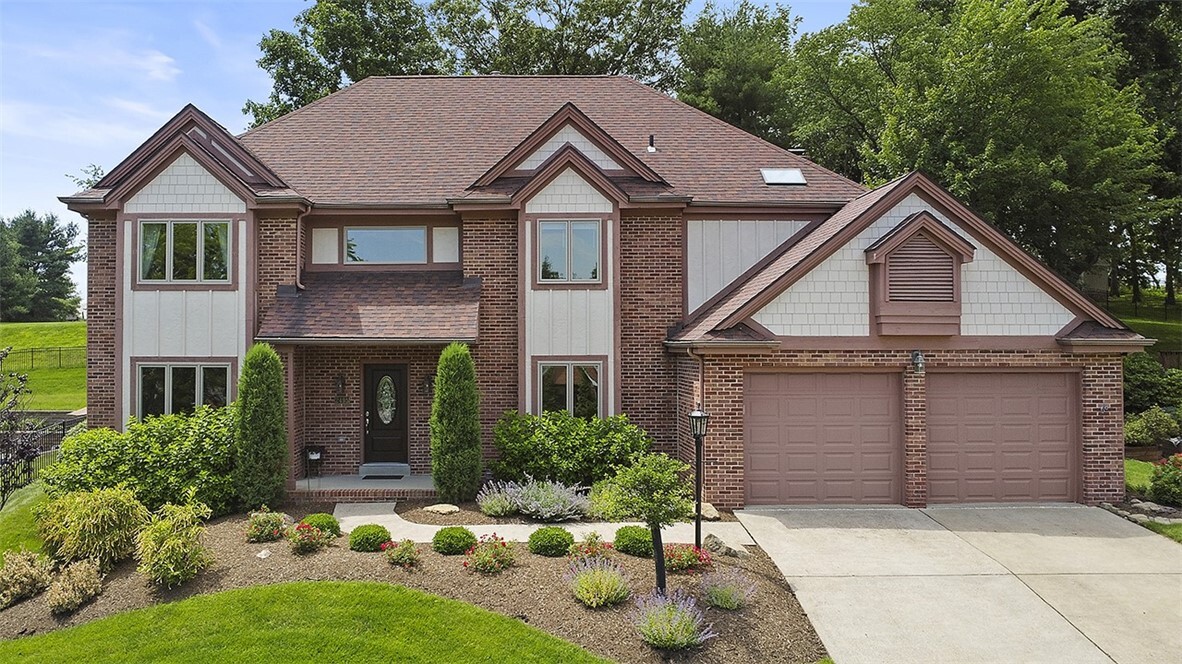Property Photo: 2495 Matterhorn Drive PA 15090