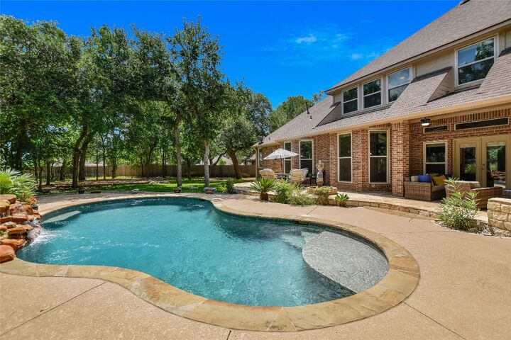 Property Photo:  1108 Celtic Cove  TX 78681 