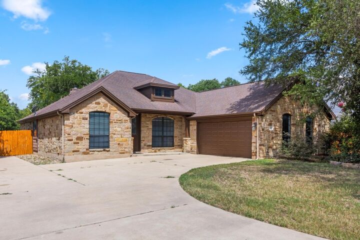 12008 Sleepy Hollow Road  Manchaca TX 78652 photo