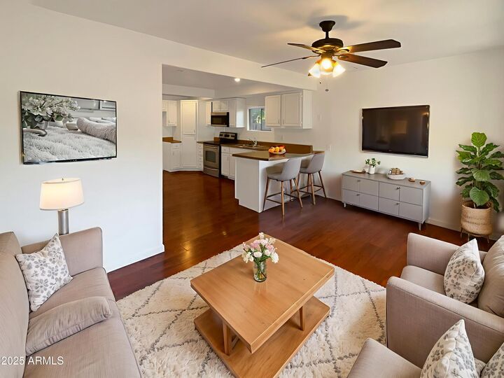 Property Photo:  1048 E 6th Avenue  AZ 85204 