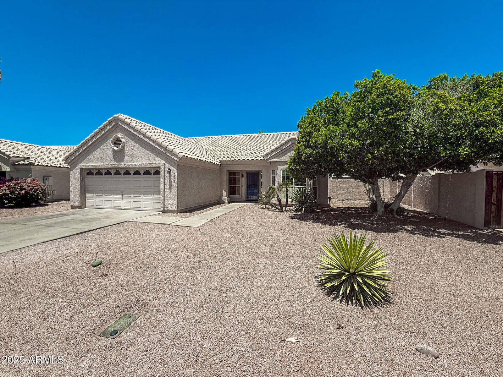 Property Photo: 4332 E Stanford Avenue AZ 85234