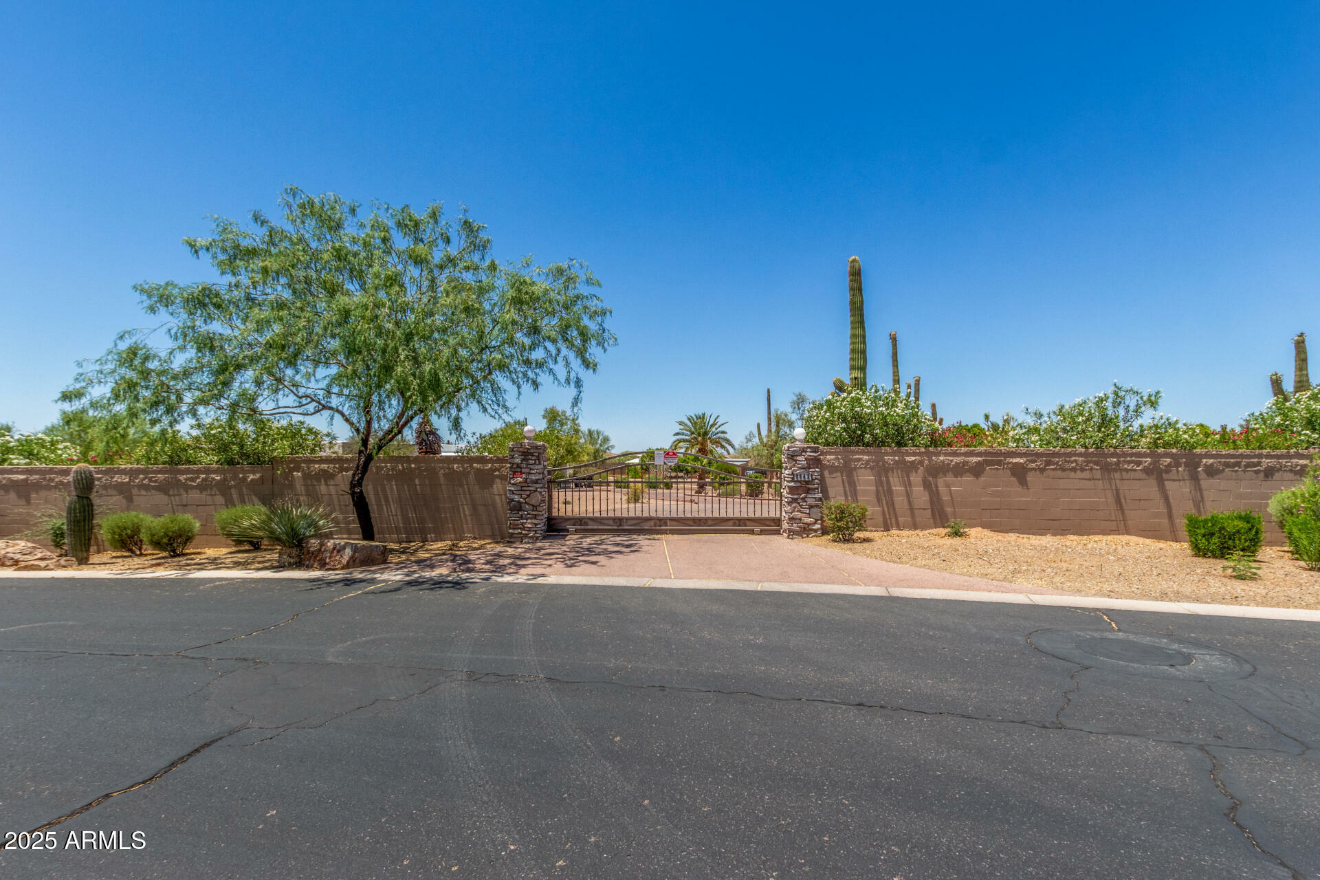 Property Photo:  8043 E Laurel Street  AZ 85207 