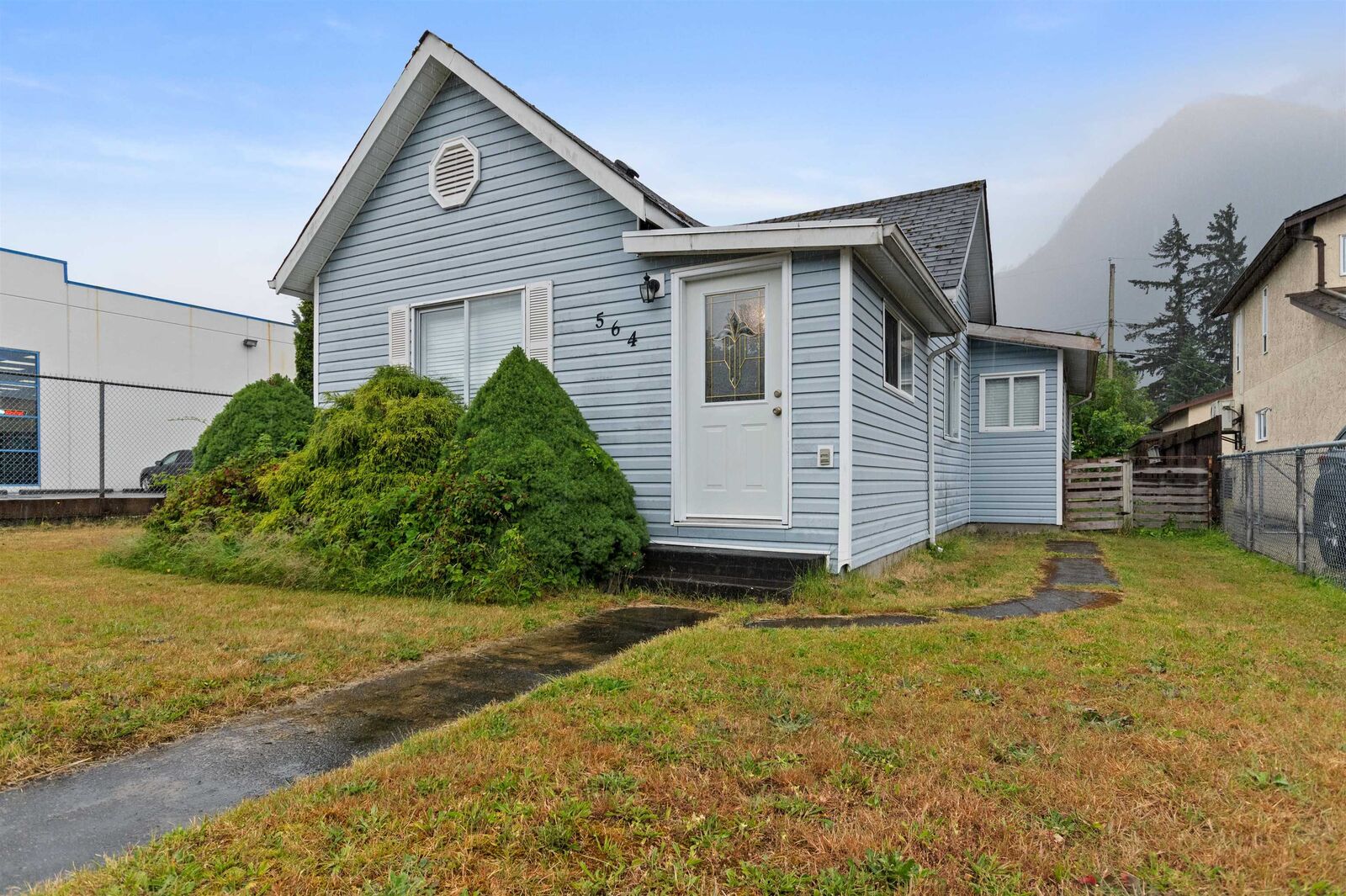 Property Photo: 564 Wallace Street BC V0X 1L0