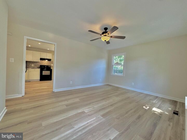 Property Photo: 405 Cleveland Court VA 22407