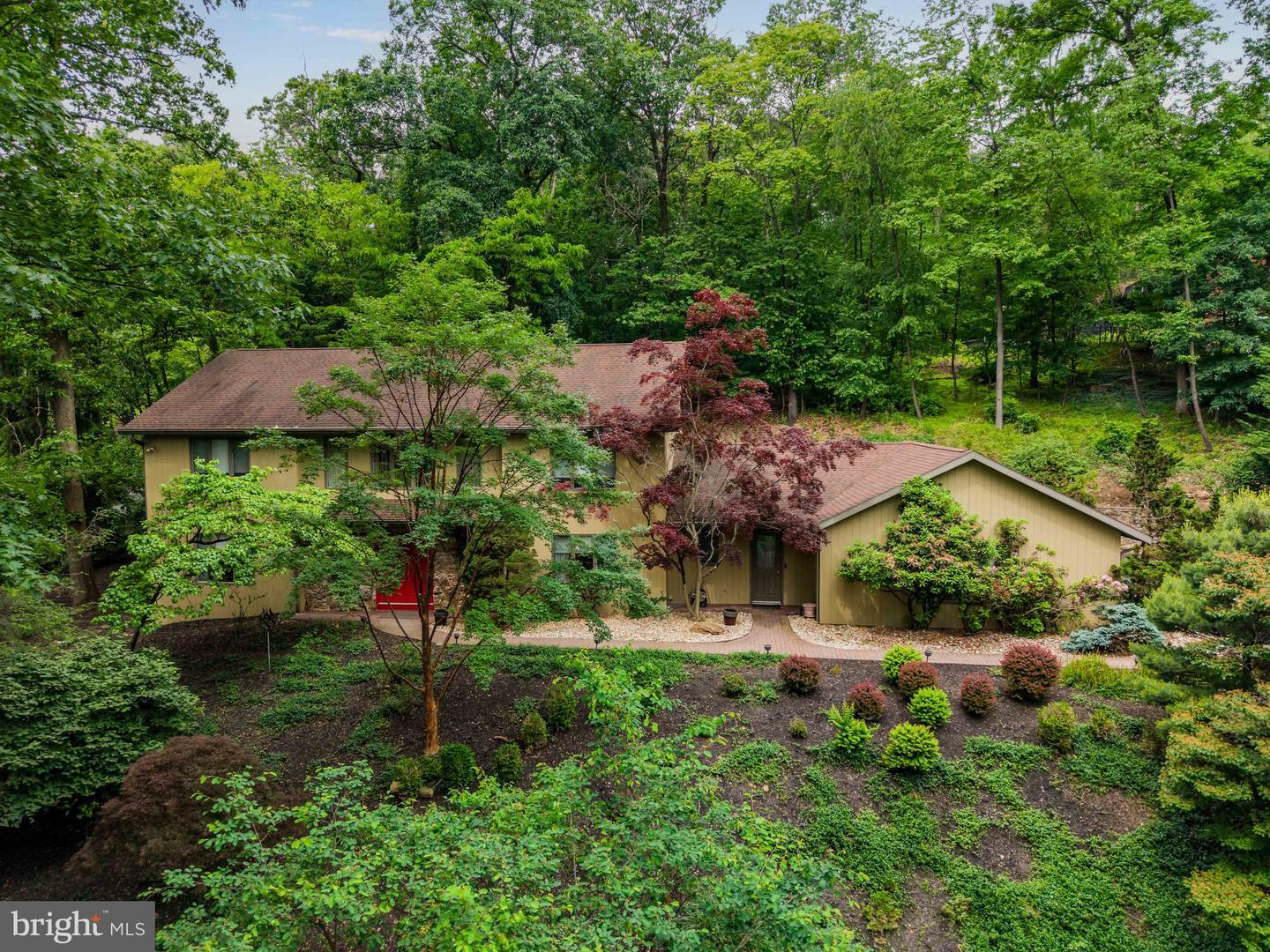 Property Photo: 4700 Laurel Drive PA 17110