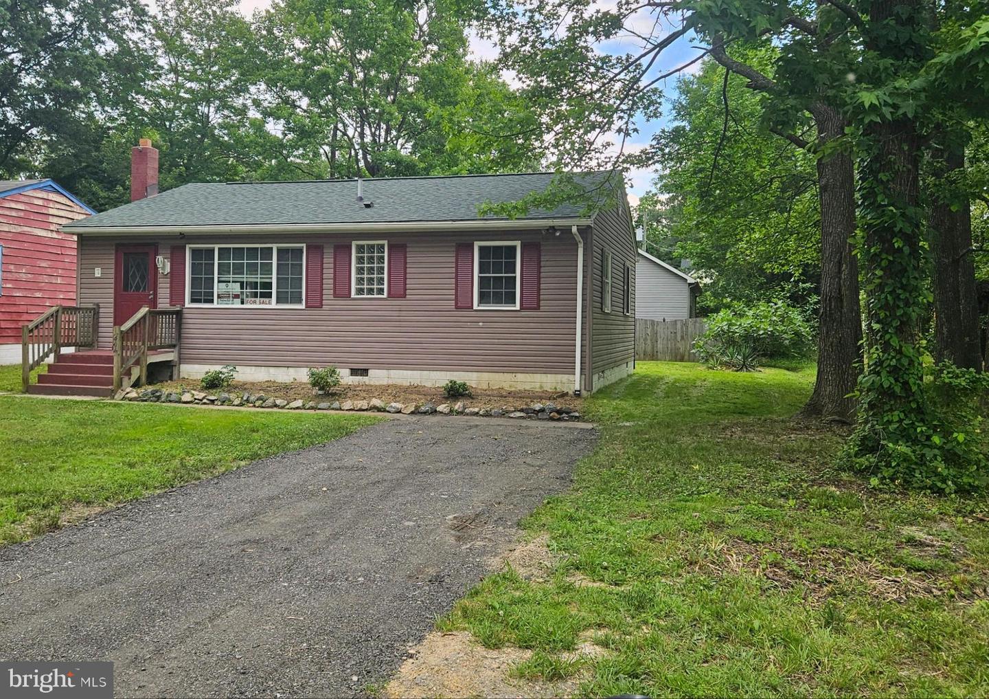 Property Photo: 244 6th Street VA 22443