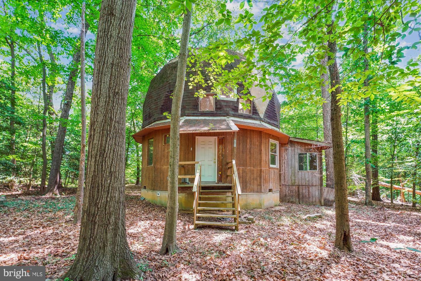 Property Photo: 6805 Simms Mill Place MD 20616