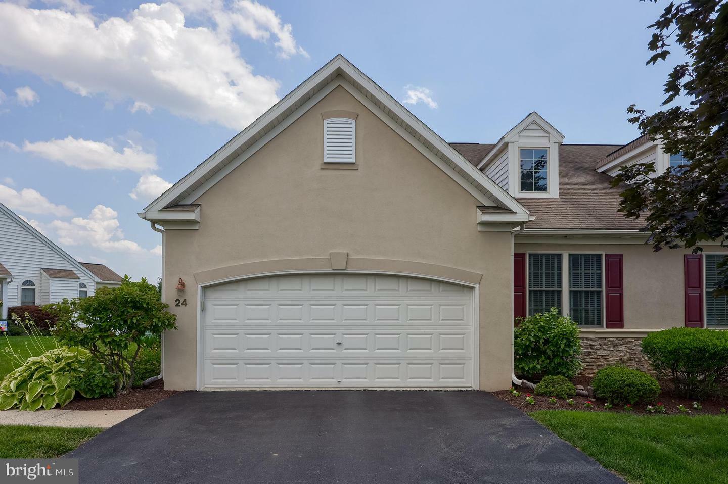 Property Photo: 24 Kennedy Street PA 17602