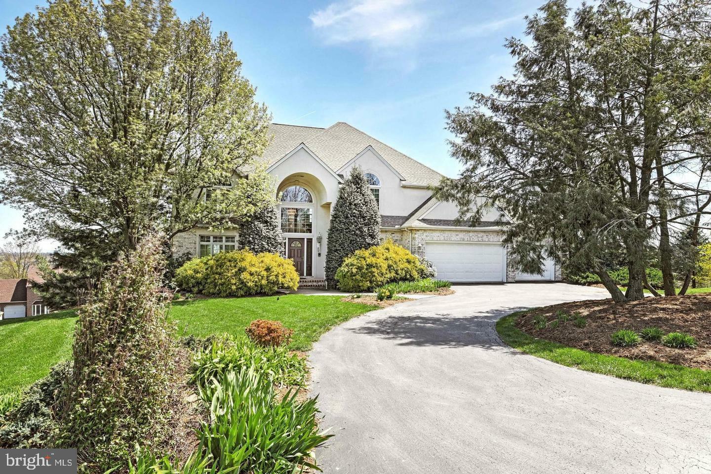 509 Riverview Court  Red Lion PA 17356 photo