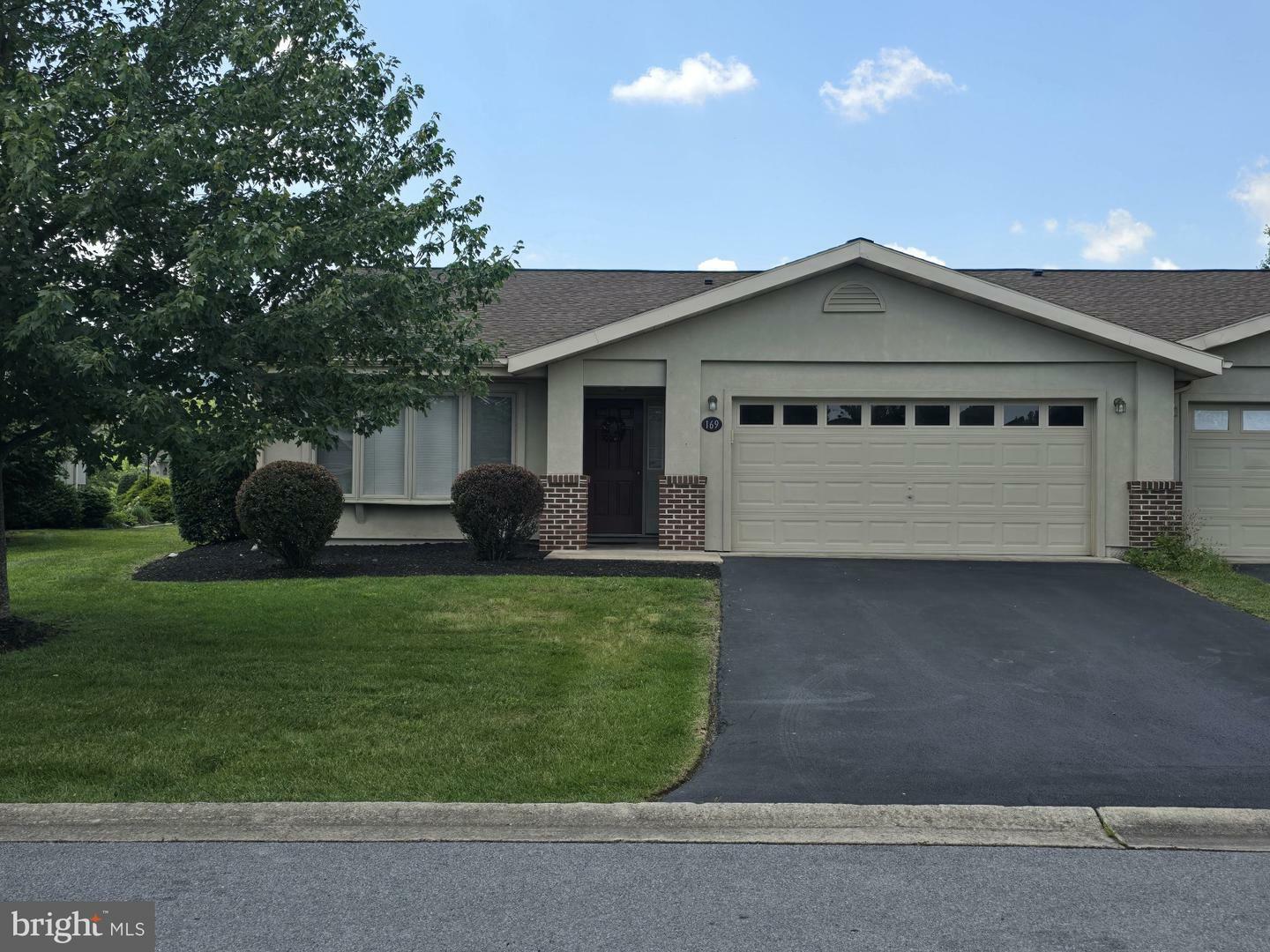 Property Photo: 169 Arrowhead Ridge WV 25427