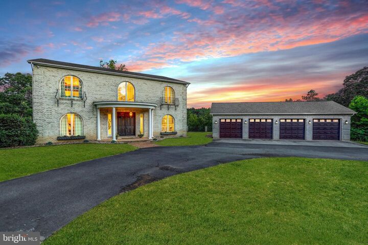 Property Photo:  207 Westview Drive  VA 22603 