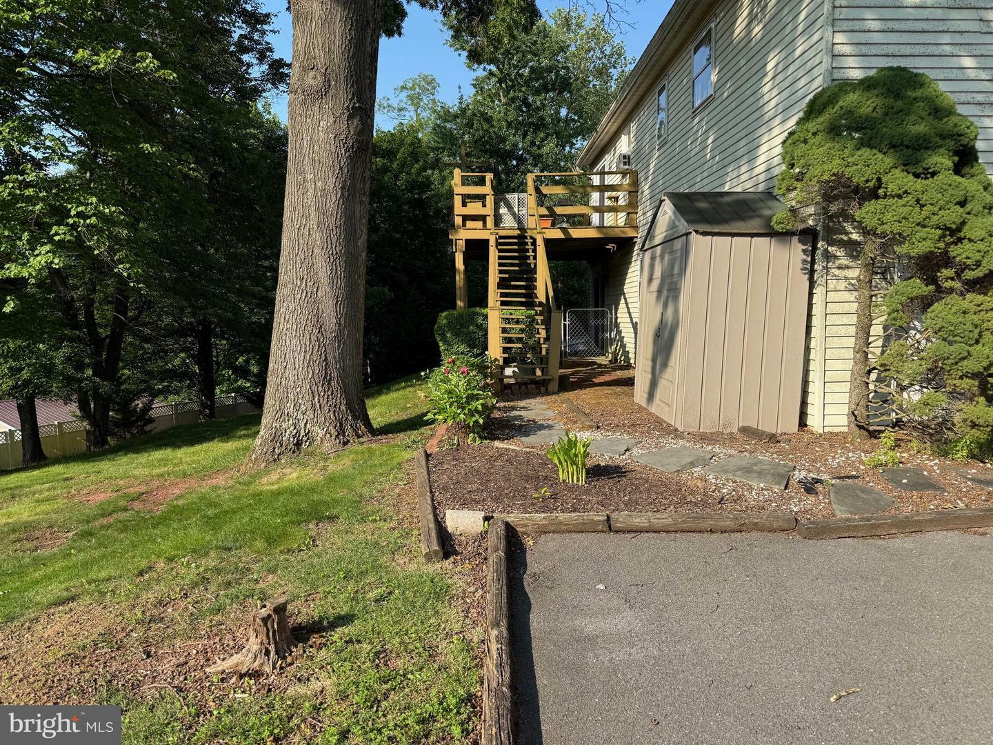 Property Photo: 25 Eagle Lane PA 17319