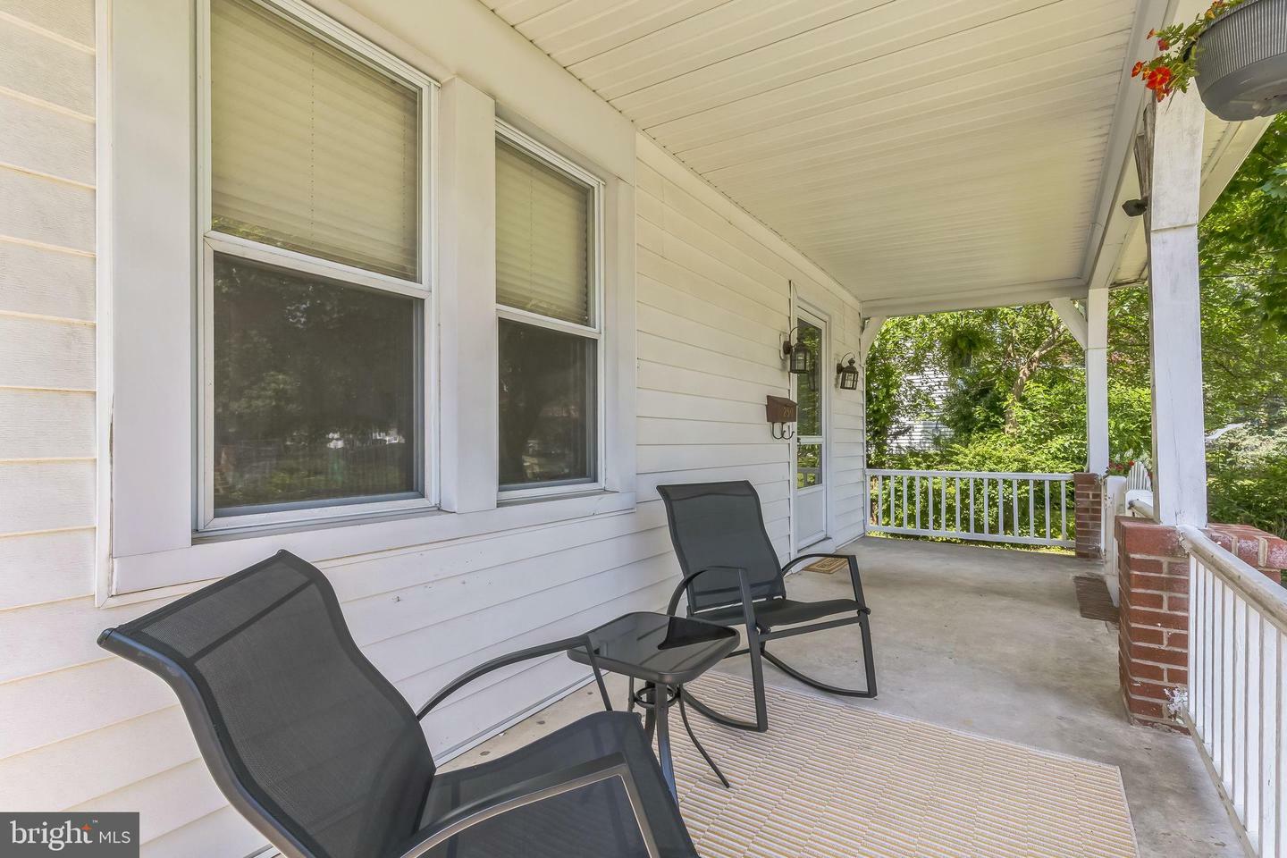 Property Photo:  250 Maple Avenue  PA 19038 