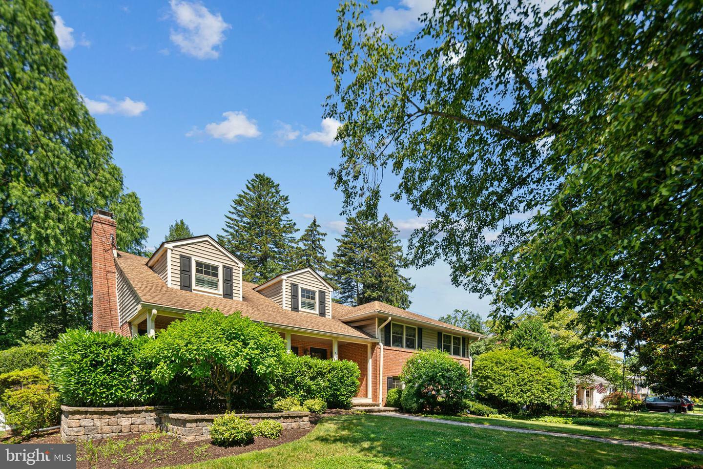 Property Photo:  14 Birchall Drive  NJ 08033 