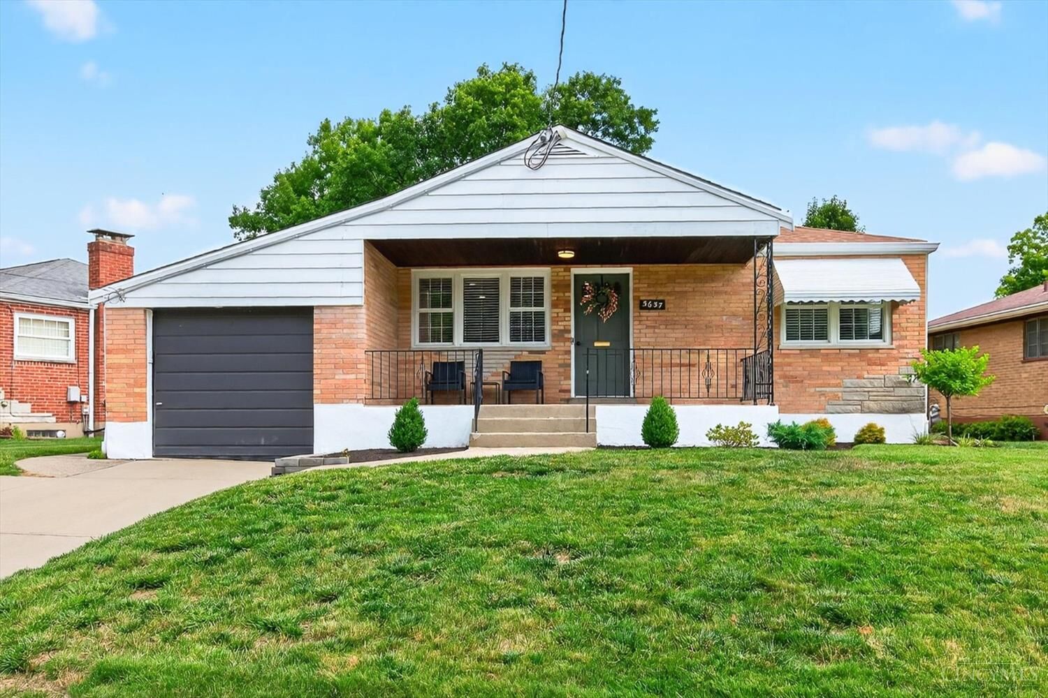Property Photo:  5657 Lauderdale Drive  OH 45239 