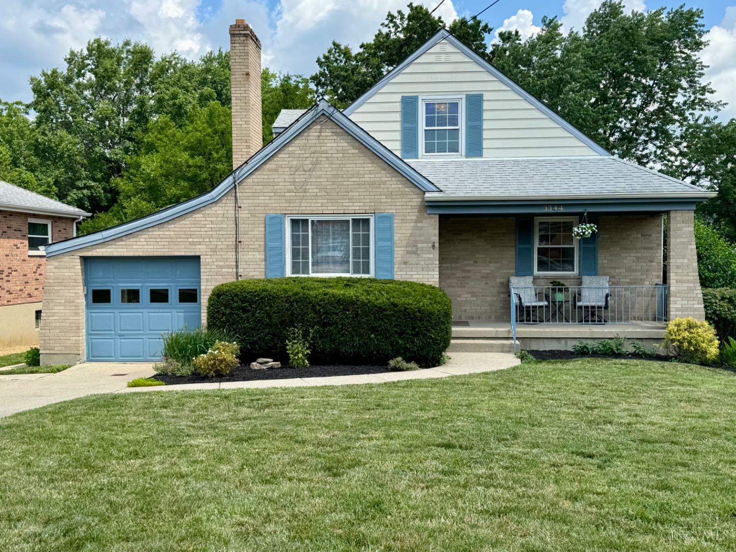 Property Photo: 3344 Dolomar Drive OH 45239