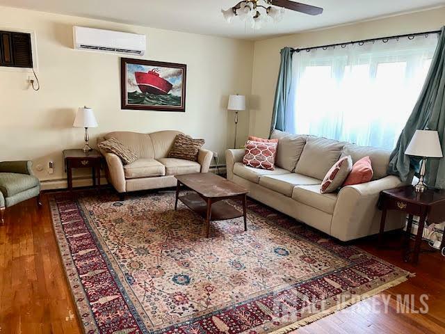 Property Photo:  45 Browning Avenue  NJ 08638 