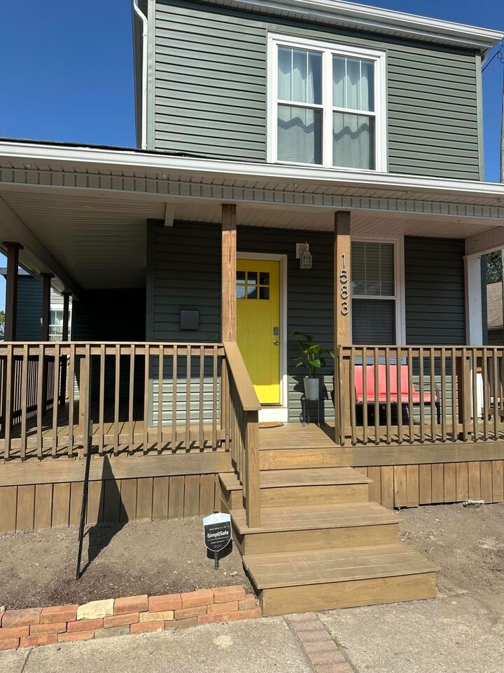 Property Photo:  1583 S 4th Street  OH 43207 