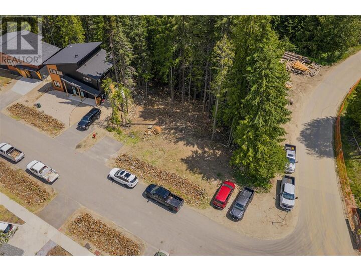 Property Photo:  302 Larch Terr Other  BC V0G 1Y0 
