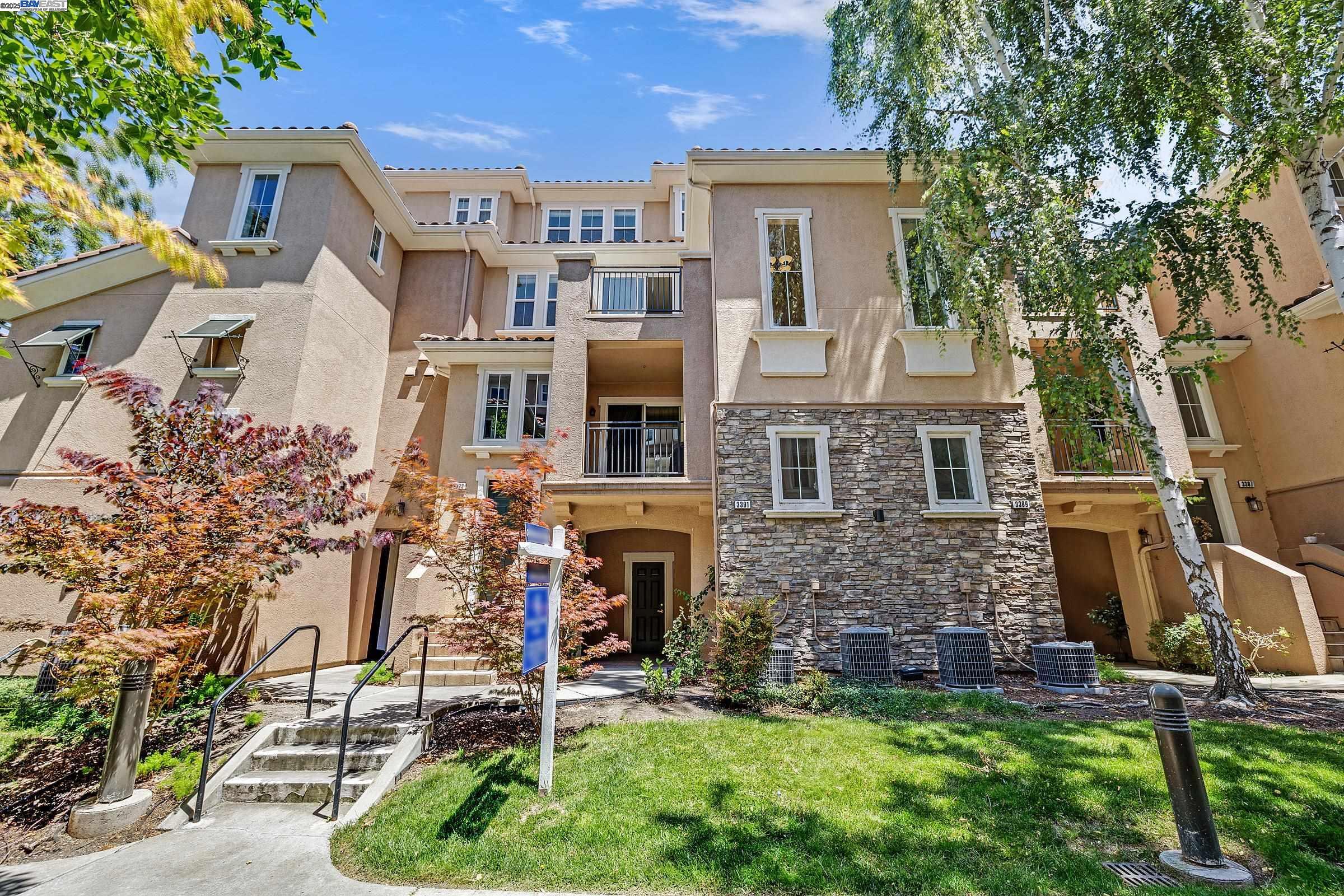 Property Photo: 3391 Monaghan St CA 94568
